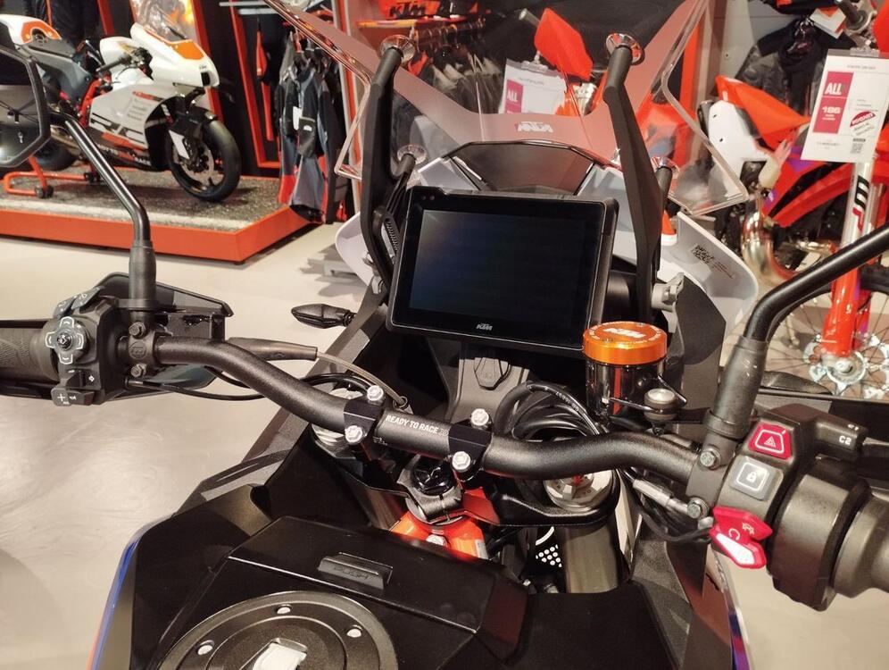 KTM 1290 Super Adventure S (2022 - 24) (4)