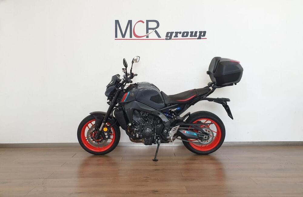 Yamaha MT-09 (2021 - 23) (2)