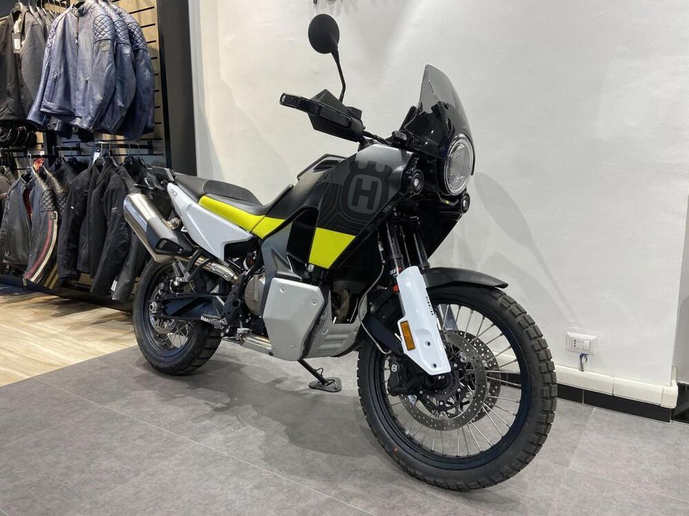 Husqvarna Norden 901 (2022 - 24) (3)