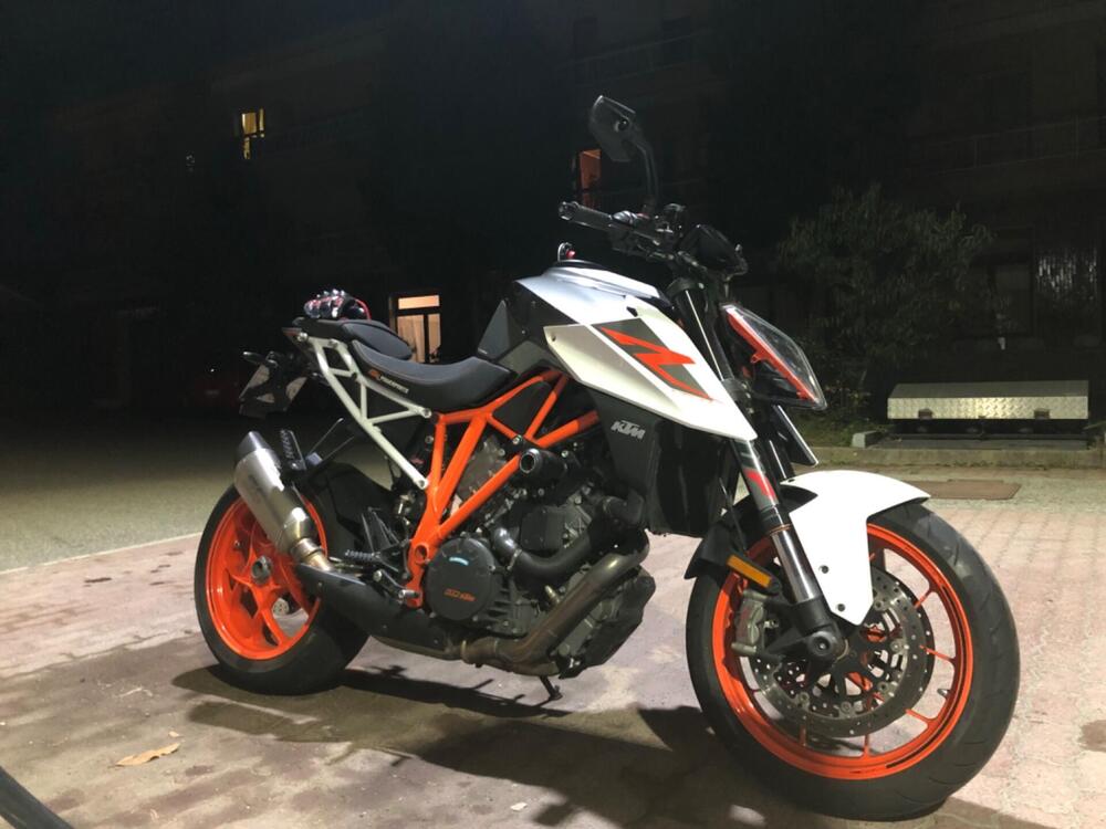 KTM 1290 Super Duke R ABS (2017 - 18) (2)