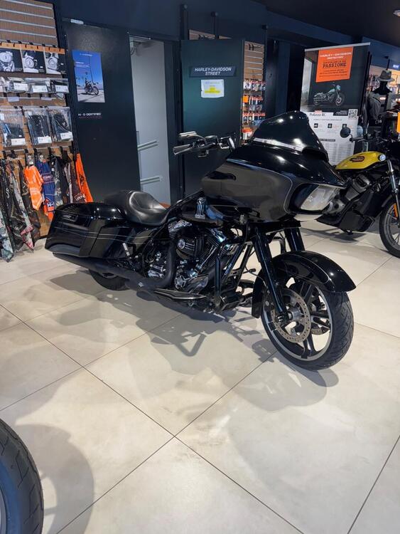 Harley-Davidson 1690 Road Glide Special (2013 - 16)