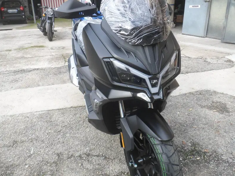 Sym ADX 300 (2024 - 26)
