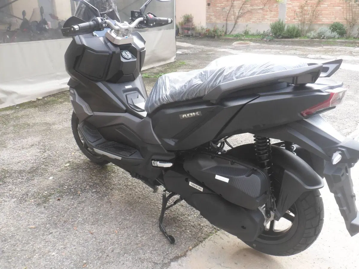 Sym ADX 300 (2024 - 26) (5)