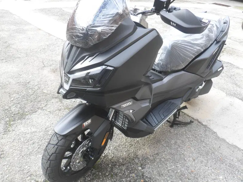 Sym ADX 300 (2024 - 26) (7)