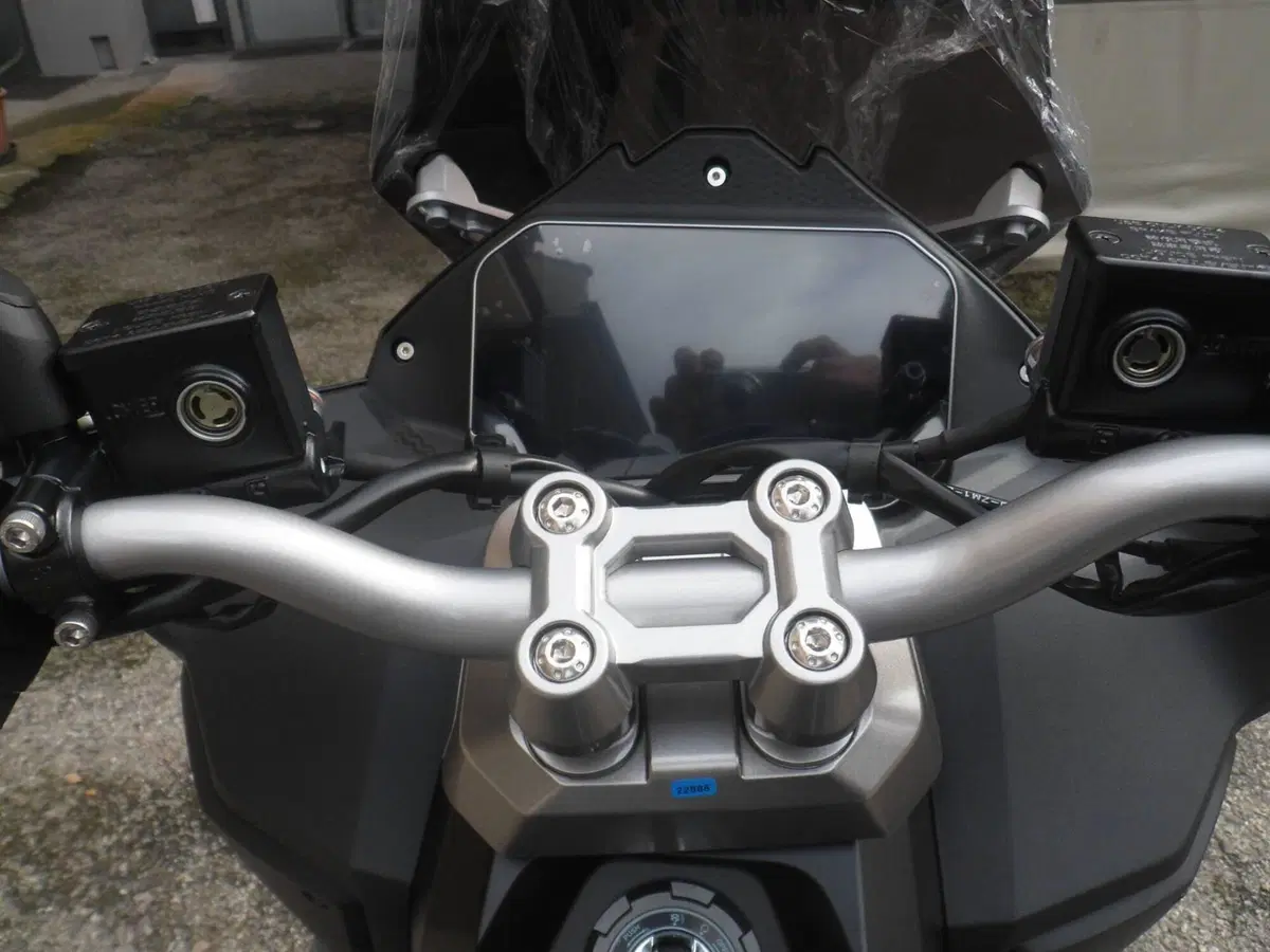 Sym ADX 300 (2024 - 26) (8)