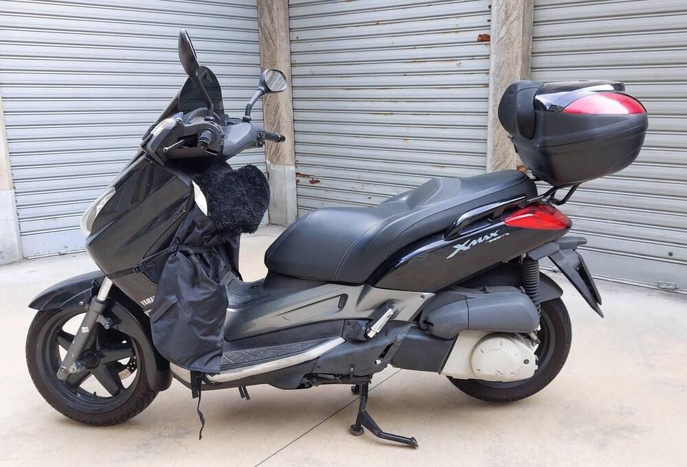 Yamaha X-Max 250 (2007 - 09) (2)