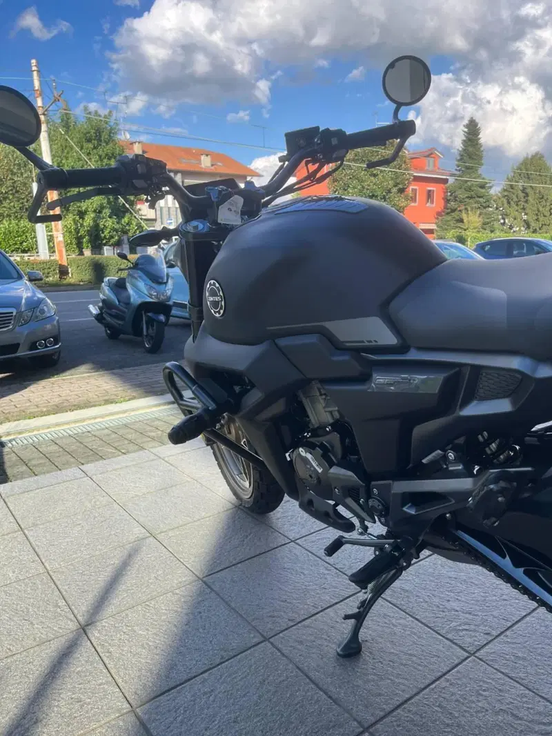 Zontes ZT125-G1 (2020 - 26) (4)