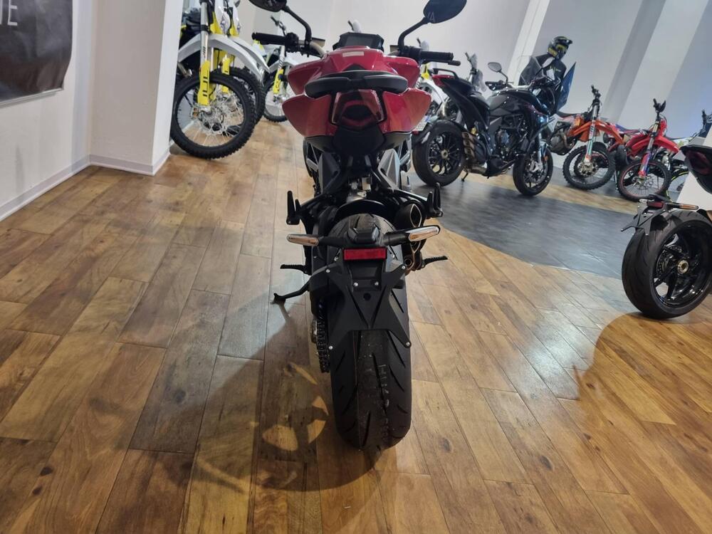 MV Agusta Brutale 800 R (2023 - 24) (4)