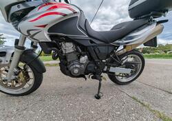 Aprilia Pegaso 650 Strada (2005 - 11) usata