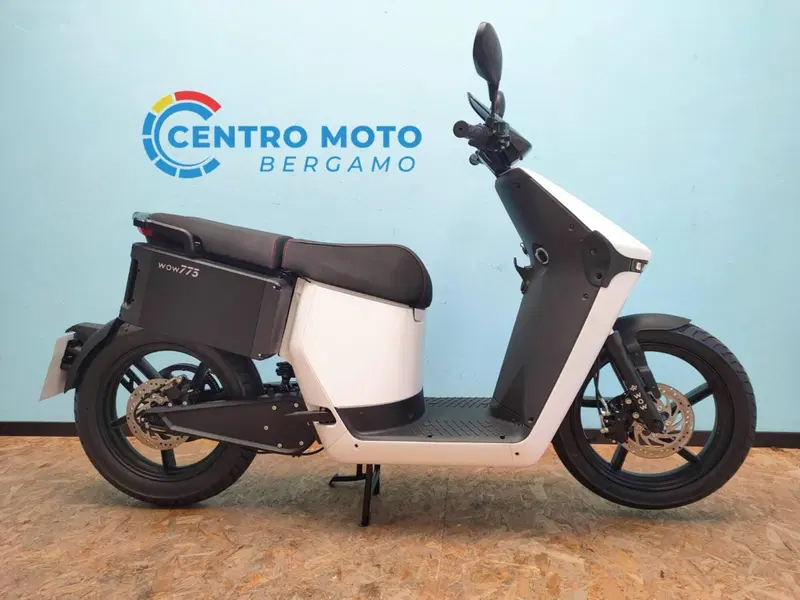 WOW 775 L3e (2021 - 26)