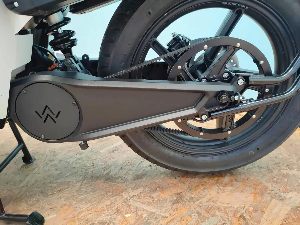WOW 775 L3e (2021 - 26) (10)