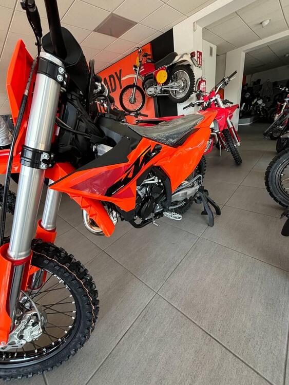 KTM SX 125 (2025) (2)