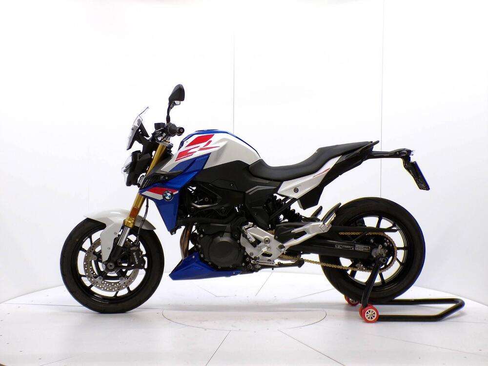 Bmw F 900 R (2021 - 25) (4)