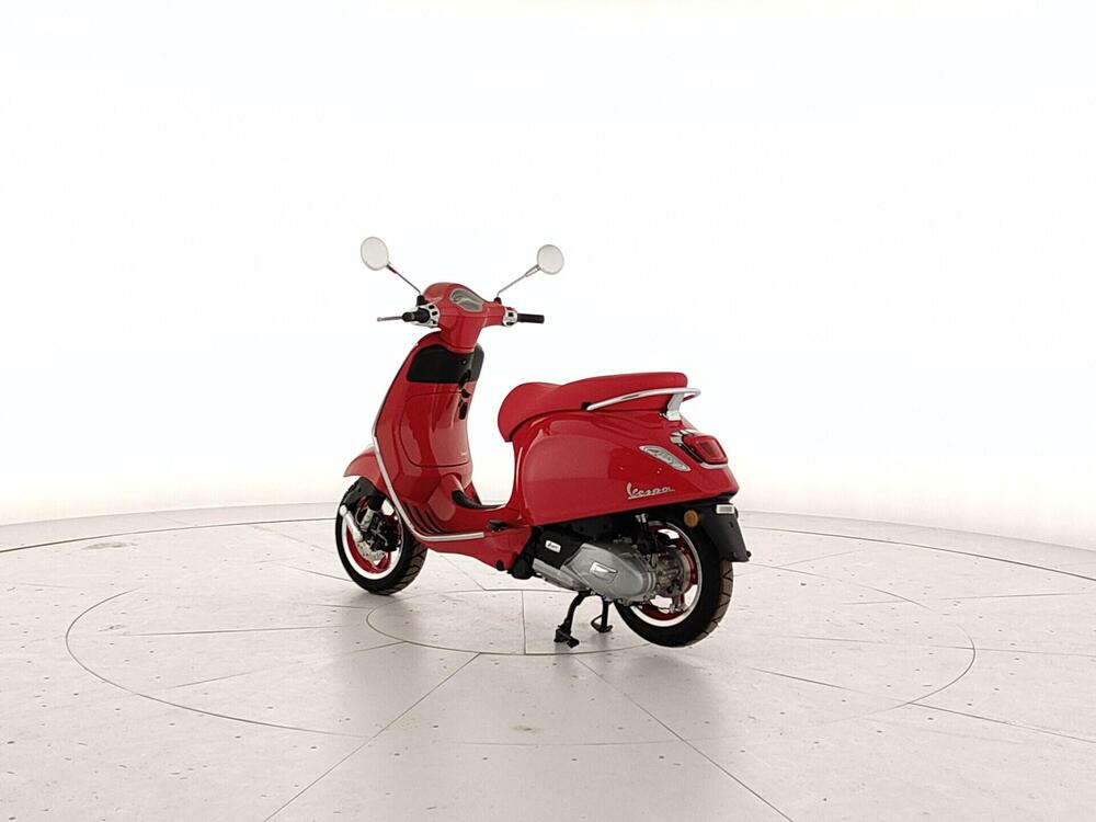 Vespa Primavera 125 RED (2021 - 24) (3)