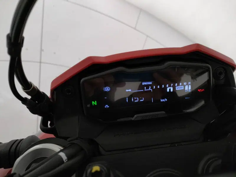 Ducati Hypermotard 698 Mono (2024 - 26) (5)