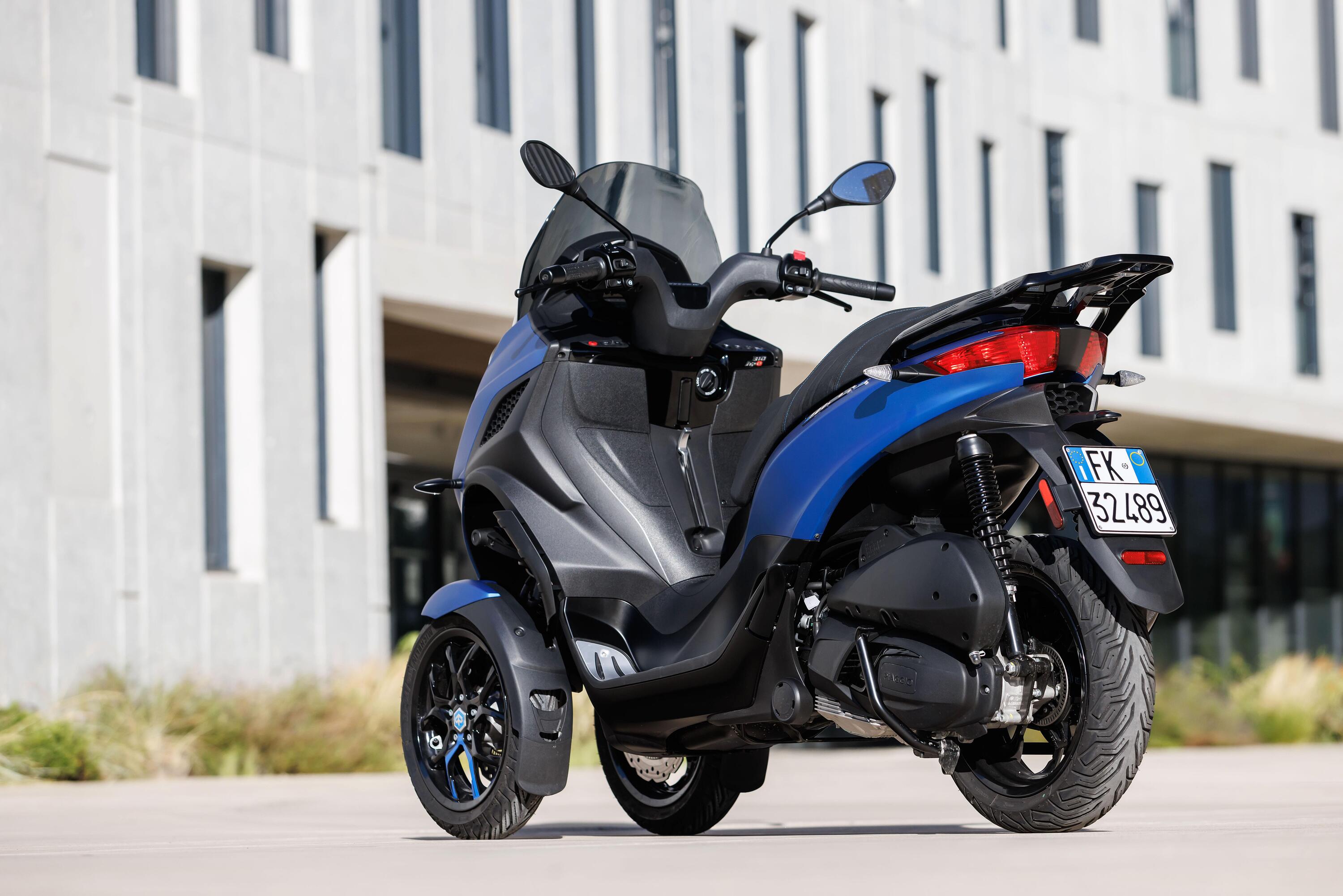 Prova TEST Piaggio MP3 310 e 310 Sport [VIDEO] - Prove - Moto.it