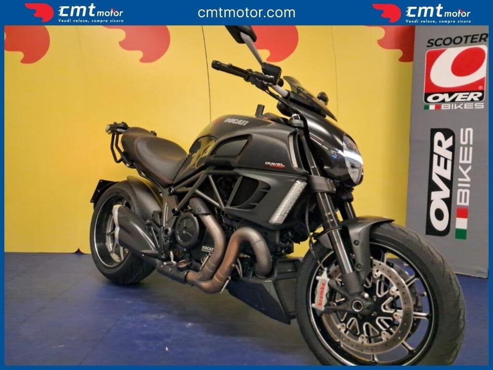 Ducati Diavel 1200 Carbon (2010 - 13) (2)