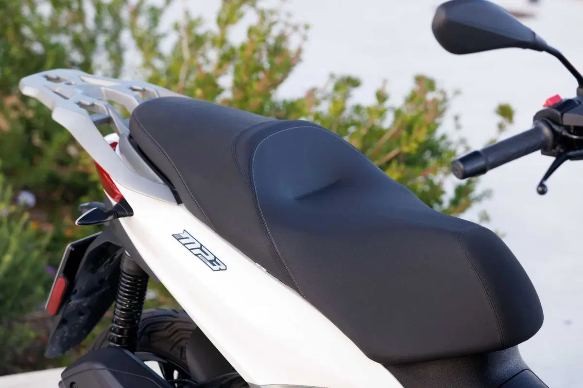 Piaggio MP3 310 e 310 Sport (22)