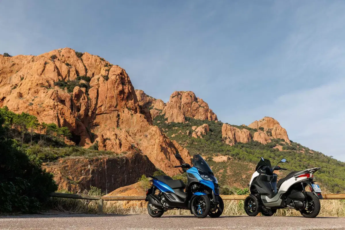 Piaggio MP3 310 e 310 Sport (31)
