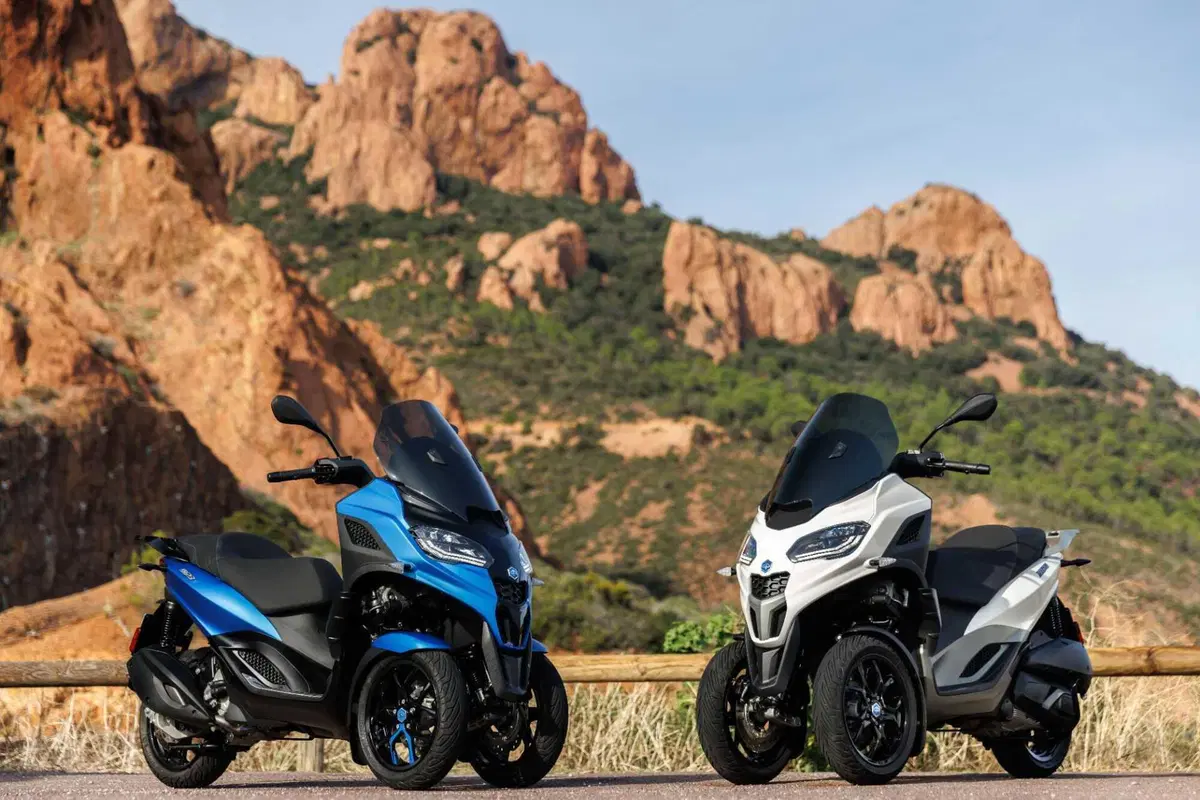 Piaggio MP3 310 e 310 Sport (33)