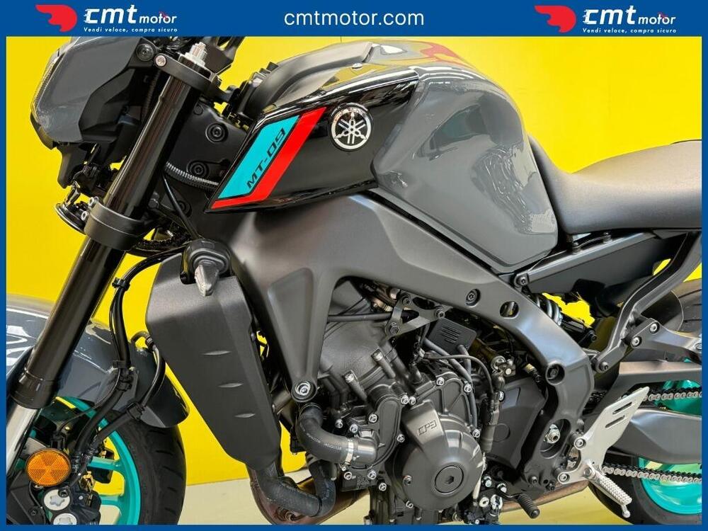 Yamaha MT-09 (2021 - 23) (4)