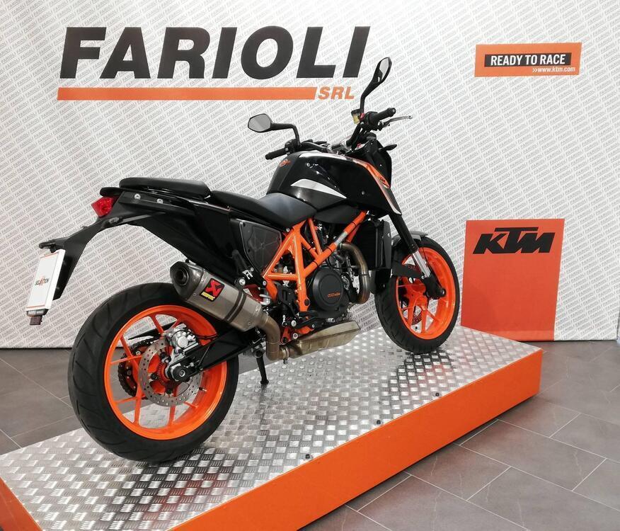 KTM 690 Duke R (2016 -17) (3)