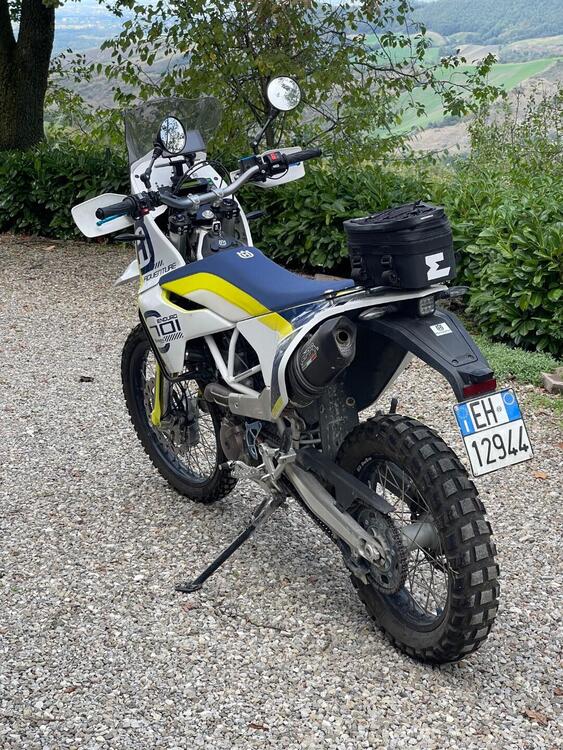 Husqvarna 701 Enduro (2017 - 19) (3)