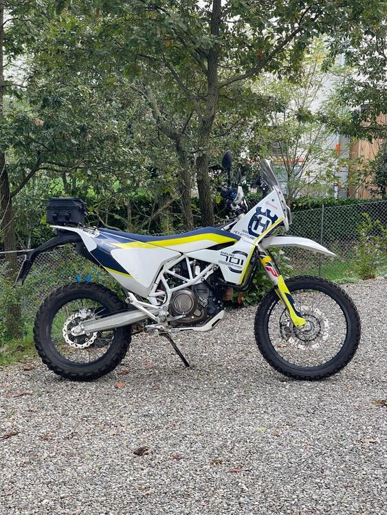 Husqvarna 701 Enduro (2017 - 19) (4)