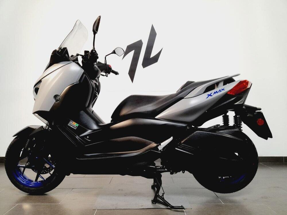 Yamaha X-Max 300 (2021 - 24)