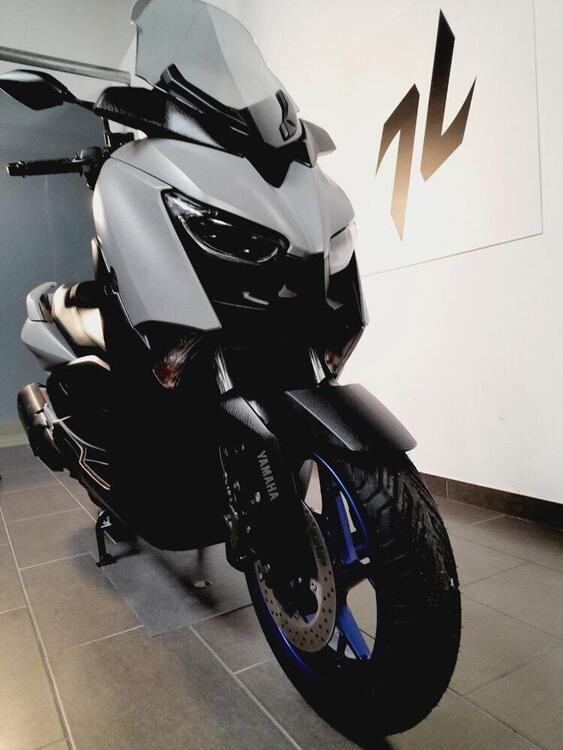 Yamaha X-Max 300 (2021 - 24) (5)