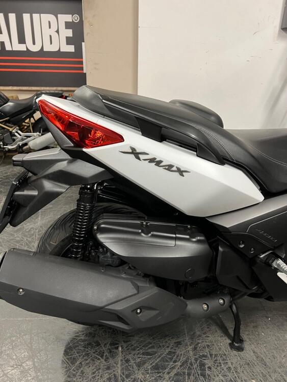 Yamaha X-Max 400 (2013 - 16) (5)