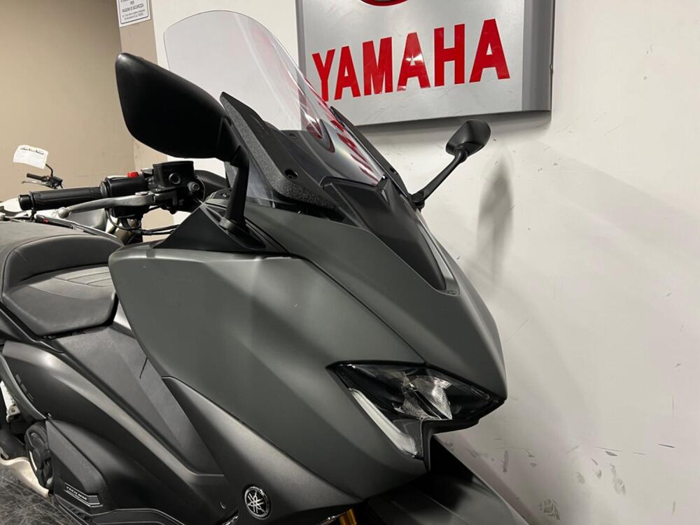 Yamaha T-Max 560 Tech Max (2021) (2)