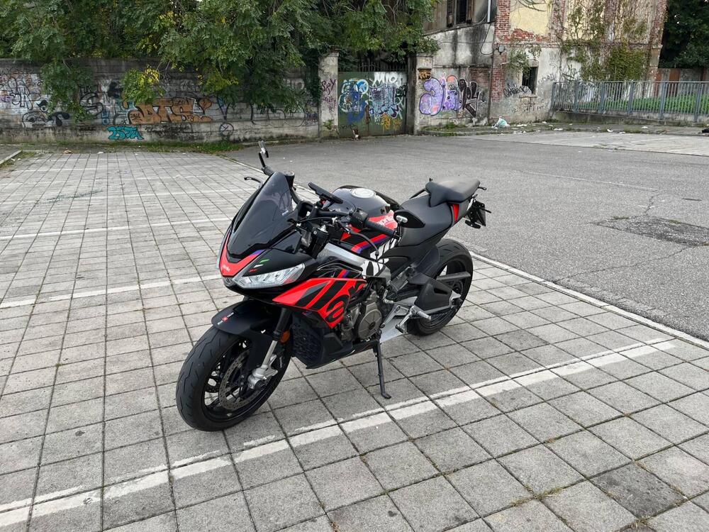 Aprilia Tuono 660 Factory (2022 - 24) (3)