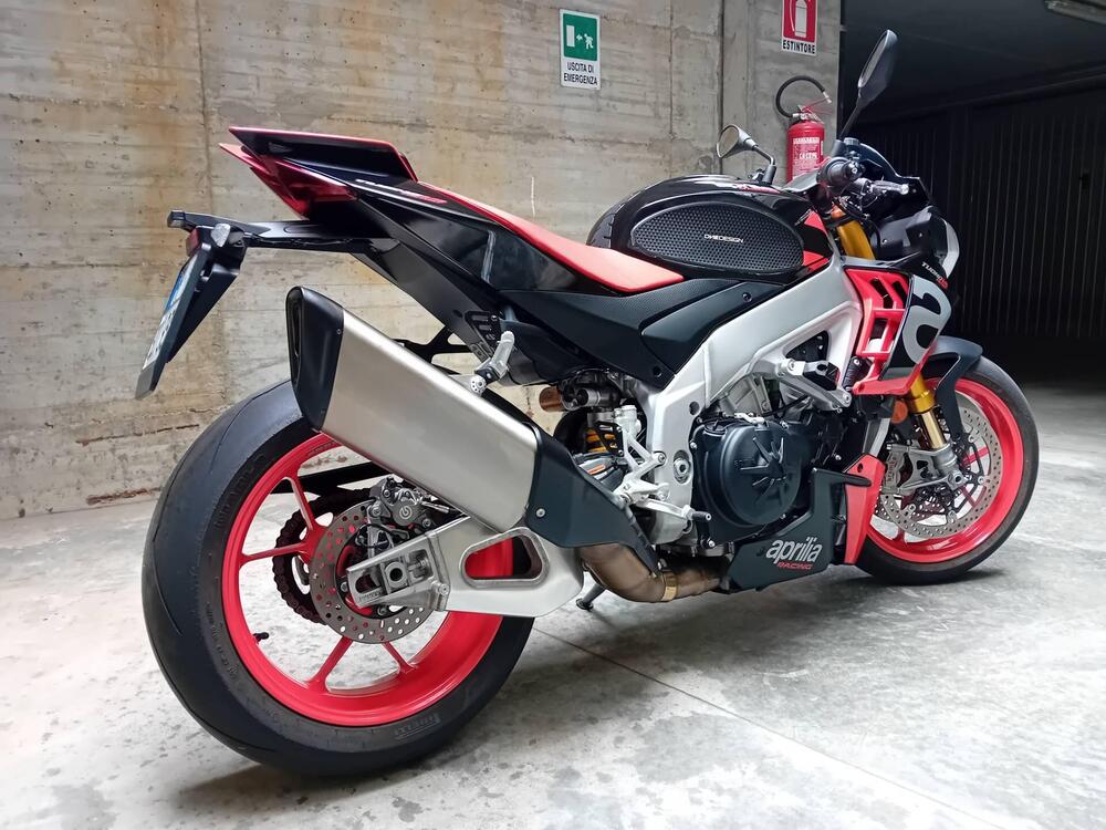 Aprilia Tuono 1100 V4 Factory (2021 - 24) (4)