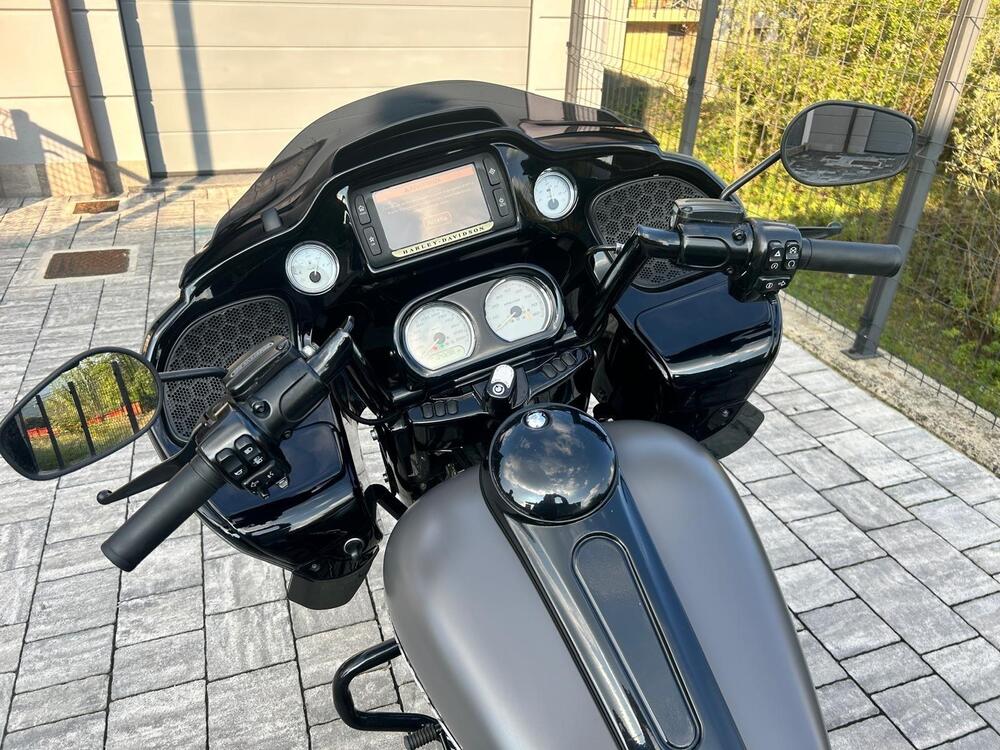 Harley-Davidson 1690 Road Glide Special (2013 - 16) (3)