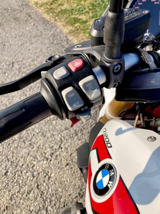 Bmw R 1200 R (2015 - 16) (5)