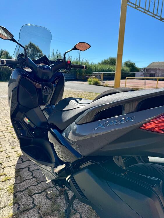 Yamaha X-Max 300 Tech Max (2021 - 24) (4)