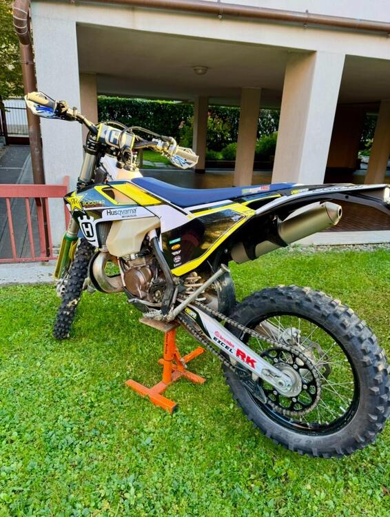 Husqvarna TE 250i (2018) (4)