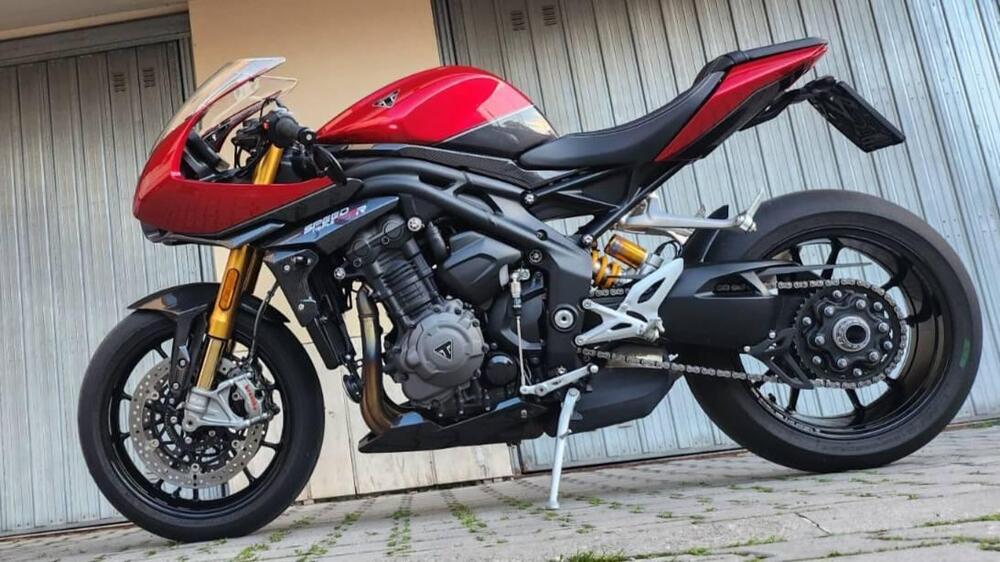 Triumph Speed Triple 1200 RR (2022 - 24) (4)