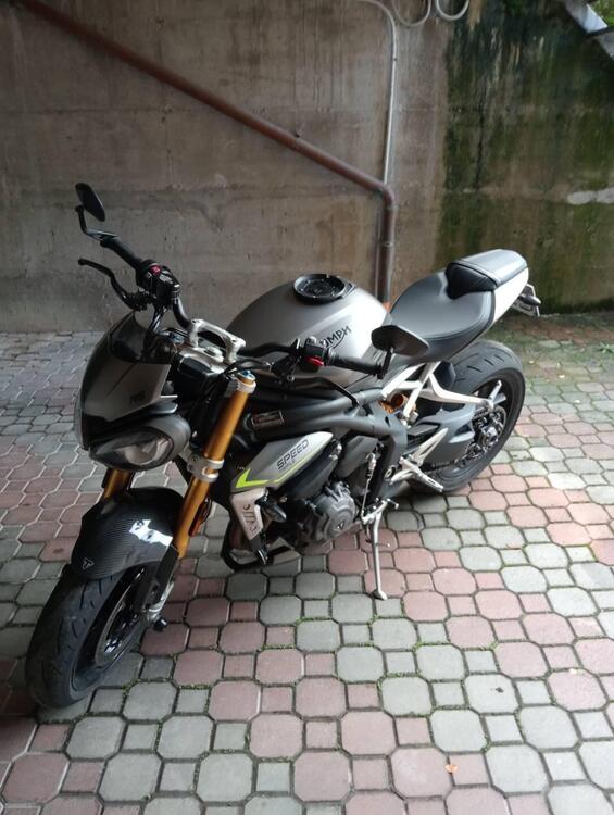 Triumph Speed Triple 1200 RS (2021 - 24) (3)