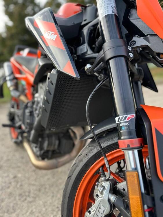 KTM 890 Duke GP (2022 - 23) (5)