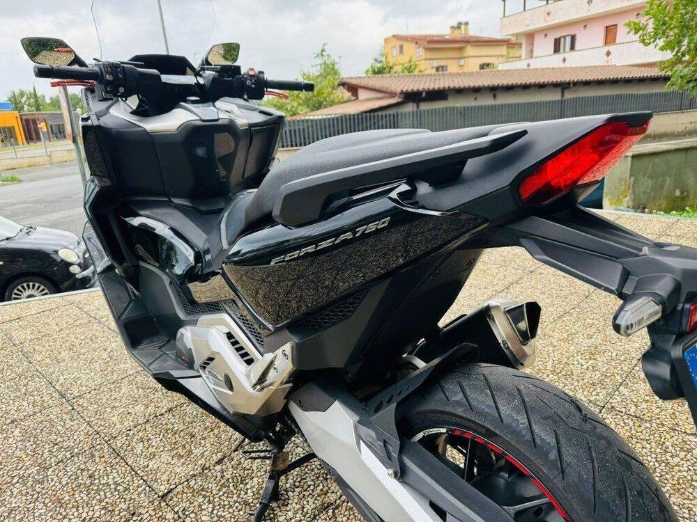 Honda Forza 750 DCT (2021 - 24) (5)