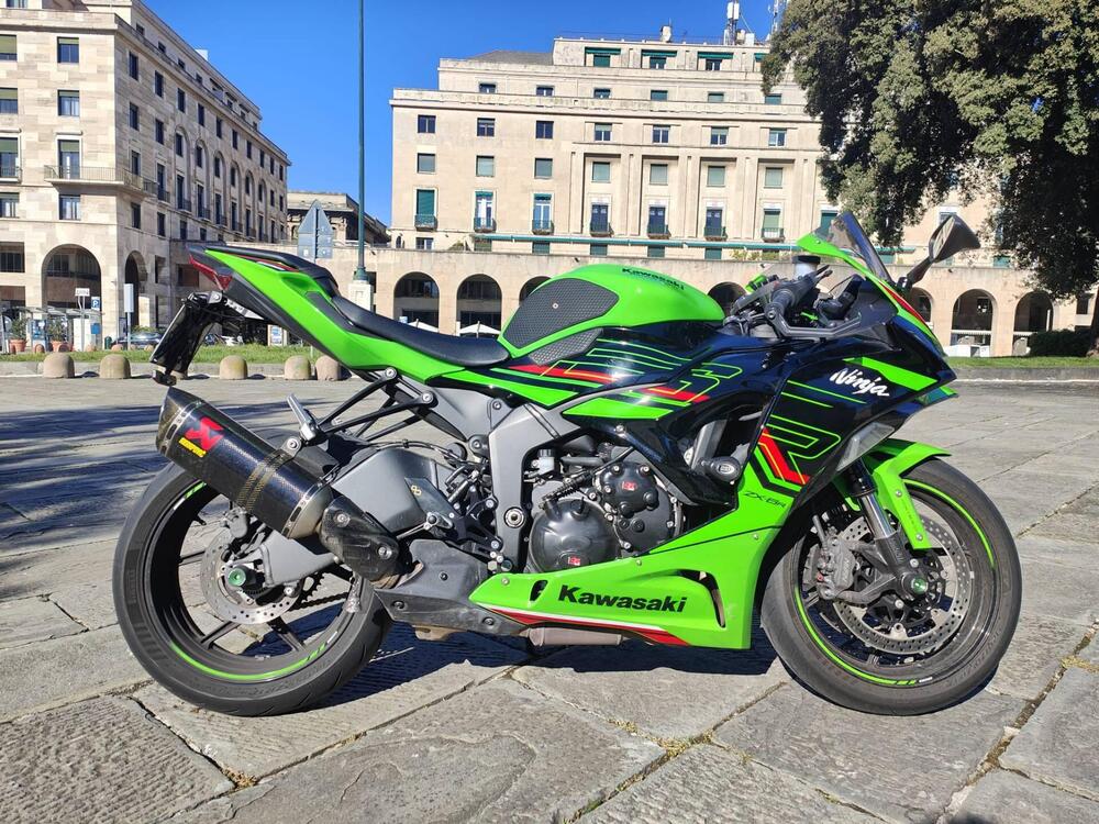 Kawasaki Ninja 636 ZX-6R (2024 - 25) (4)