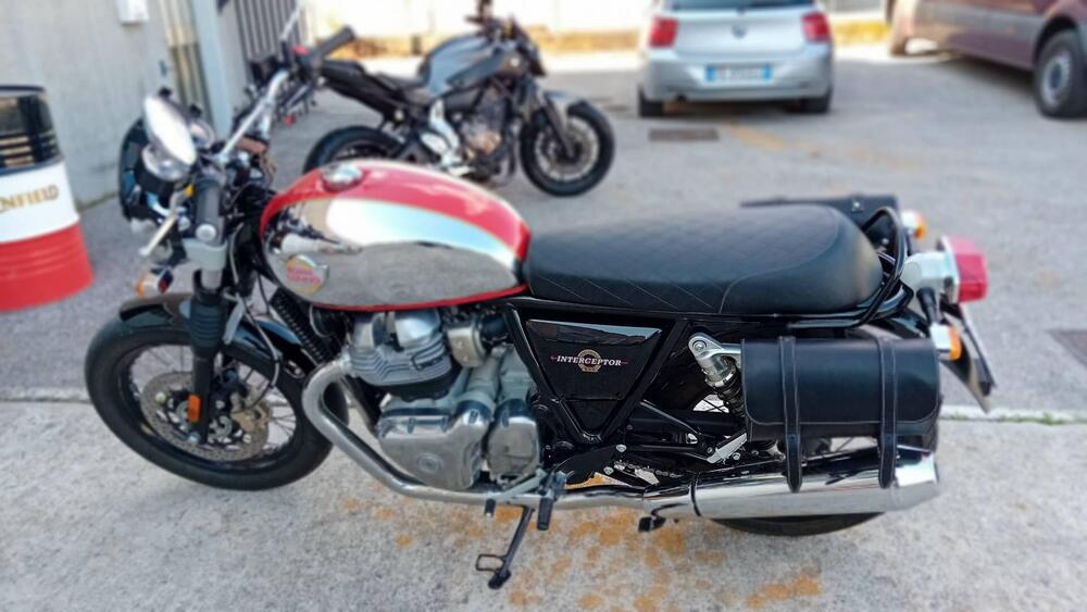 Royal Enfield Interceptor 650 Chrome (2020)