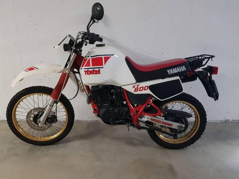 Yamaha xt600z 34L (2)