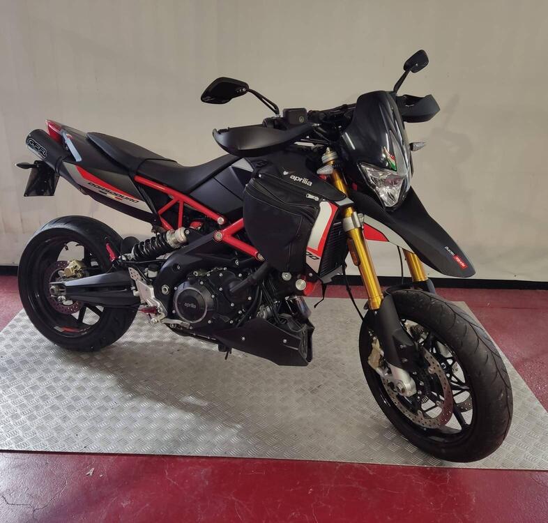 Aprilia Dorsoduro 900 (2017 - 20)