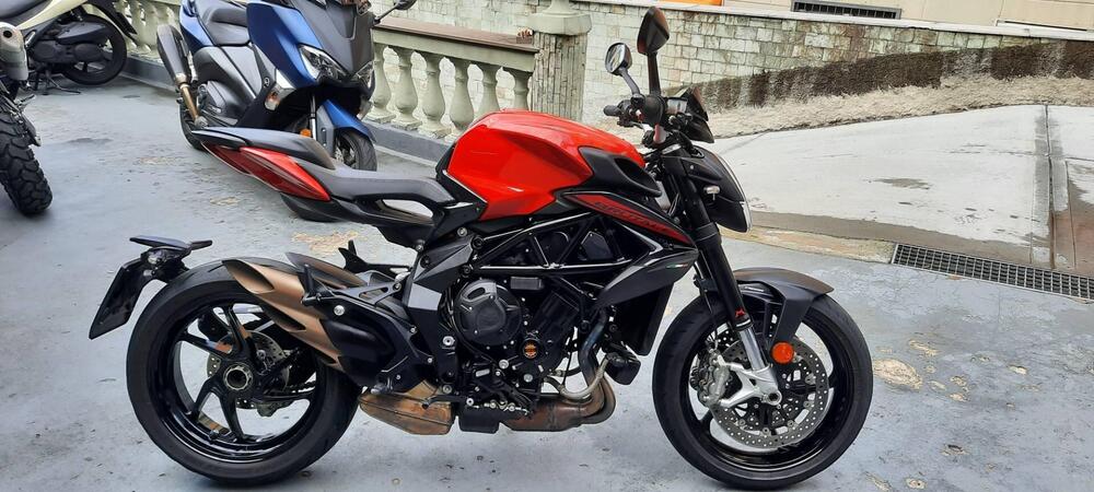 MV Agusta Brutale 800 Rosso (2021 - 23)