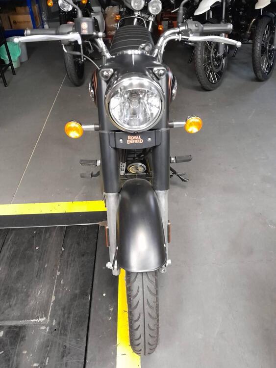 Royal Enfield Bullet 350 (2024) (5)