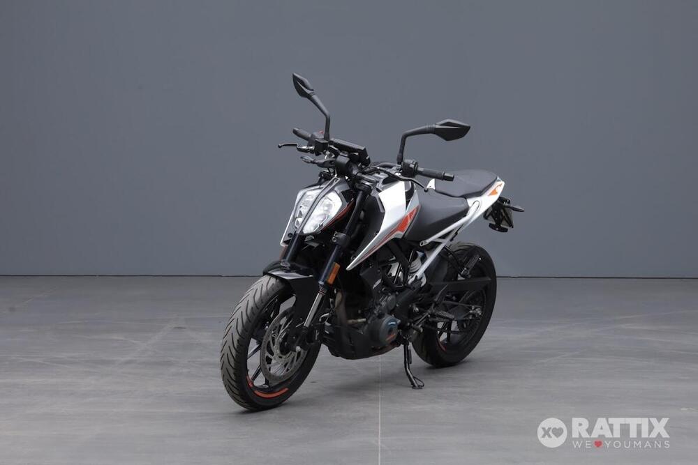 KTM 390 Duke (2021 - 23) (2)