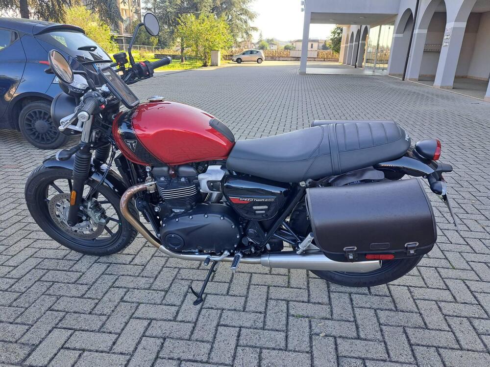 Triumph Speed Twin 900 (2023 - 24) (2)